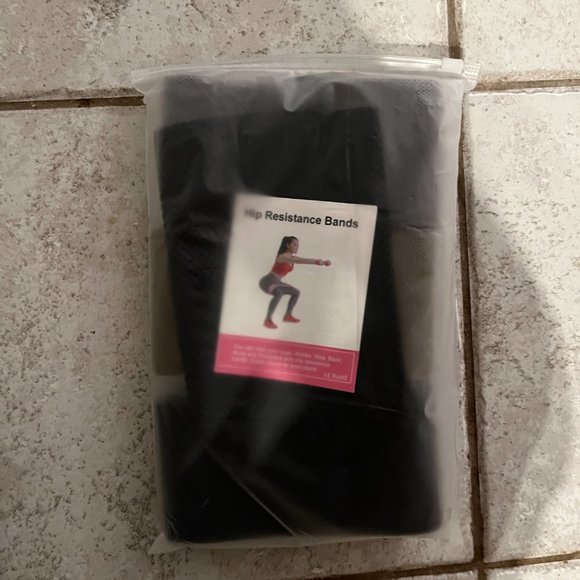 Soaring Booty Bands - Picture 2 of 3